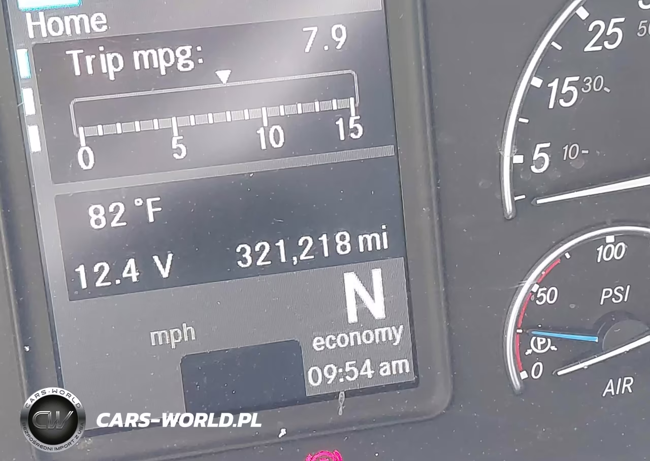 2019 Freightliner New Cascadia 126 VIN:3AKJHLDR7KSKF8128 - 5