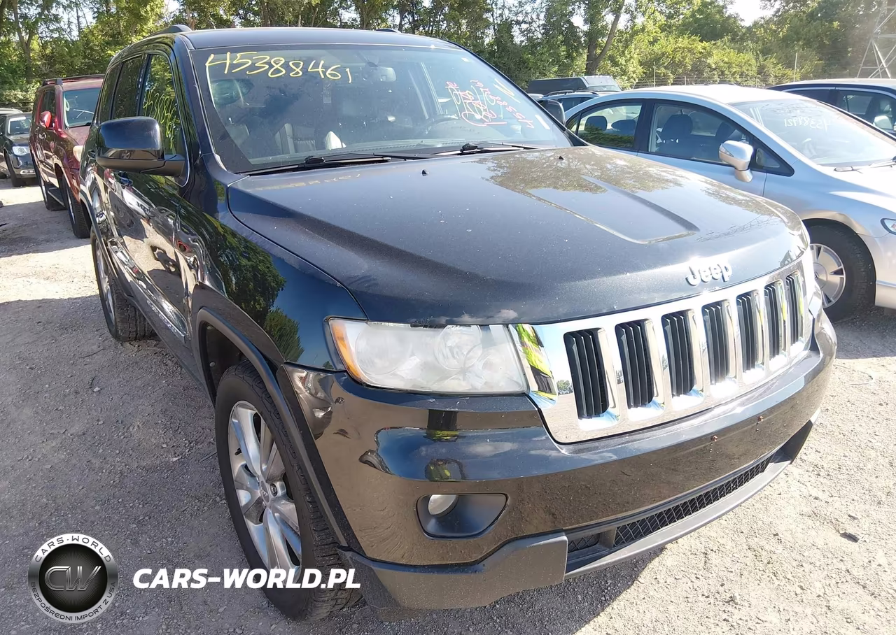 2013 Jeep Grand Cherokee Laredo VIN:1C4RJFAG4DC542211 - 6