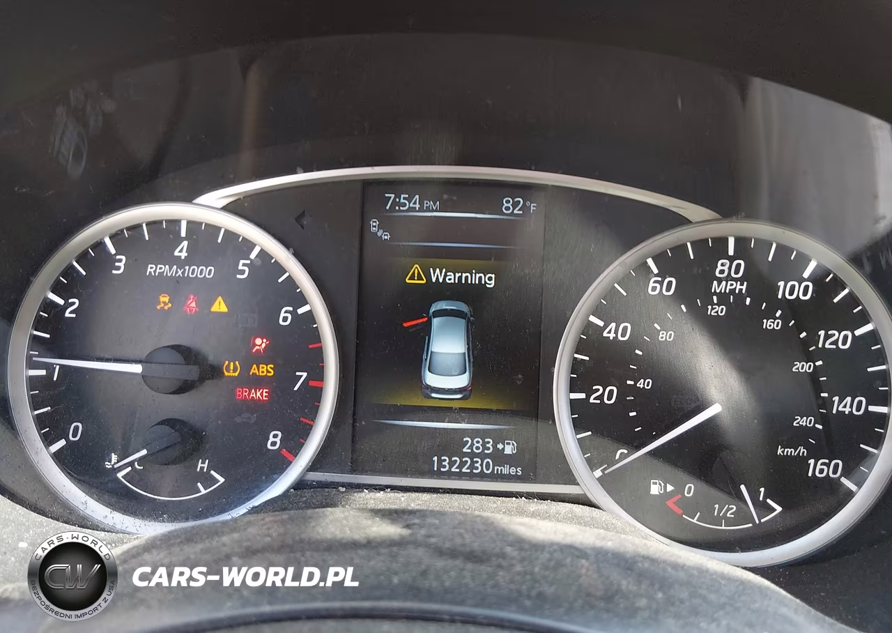 2017 Nissan Sentra Sr Turbo VIN:3N1CB7AP4HY203182 - 7