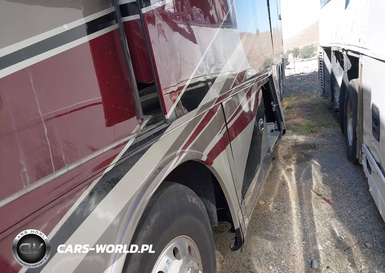 2022 Tiffin Motorhomes Inc Allegro Bus VIN:5VBBAK7A6NA122368 - 12