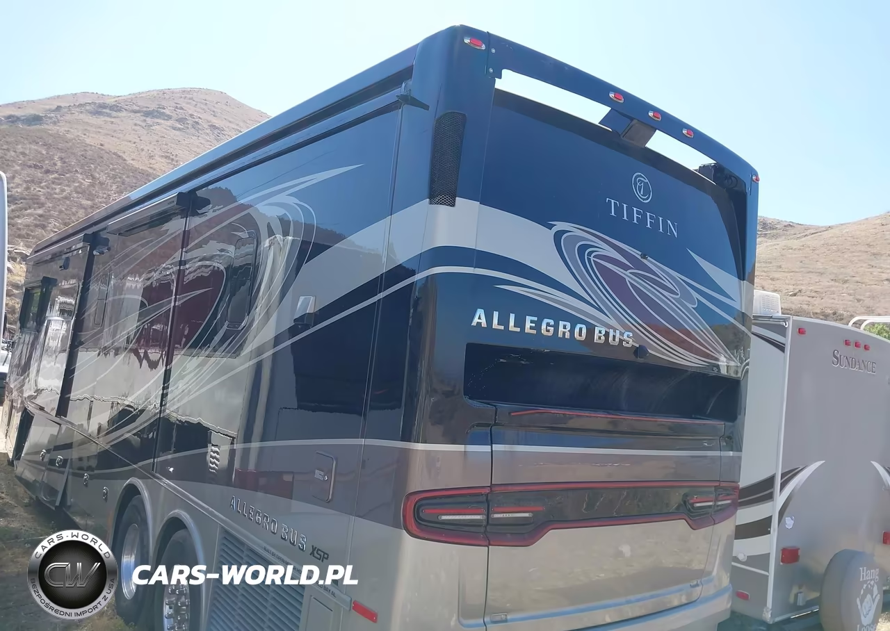 2022 Tiffin Motorhomes Inc Allegro Bus VIN:5VBBAK7A6NA122368 - 3