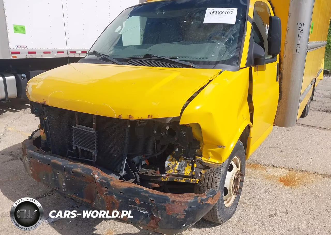 2010 GMC Savana Cutaway Work Van VIN:1GD6G4BG3A1900583 - 11