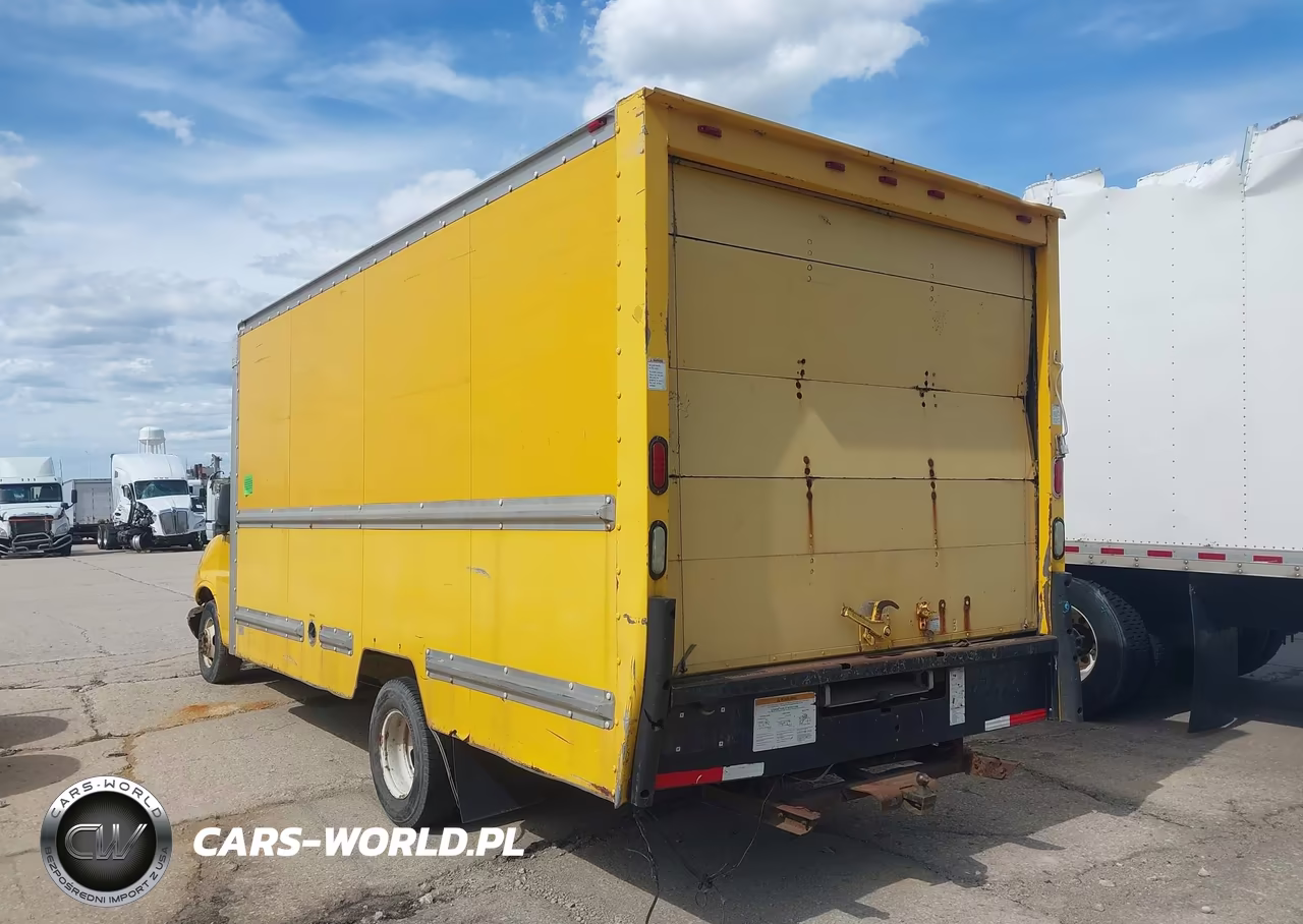 2010 GMC Savana Cutaway Work Van VIN:1GD6G4BG3A1900583 - 3