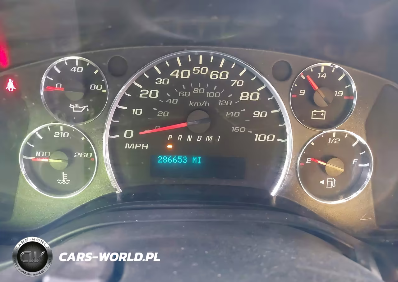 2010 GMC Savana Cutaway Work Van VIN:1GD6G4BG3A1900583 - 5