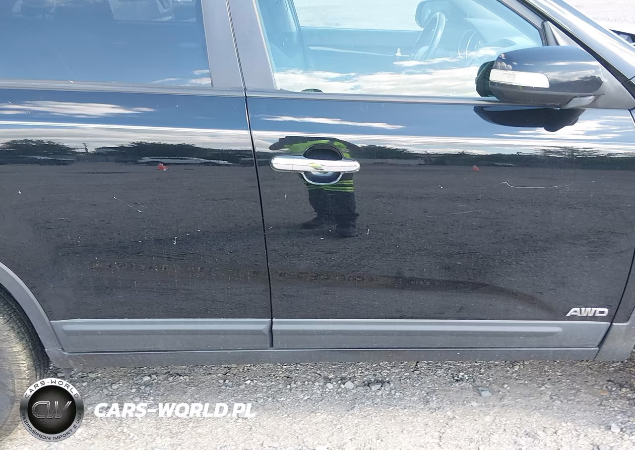 2011 Kia Sorento Lx VIN:5XYKTDA16BG063776 - 6