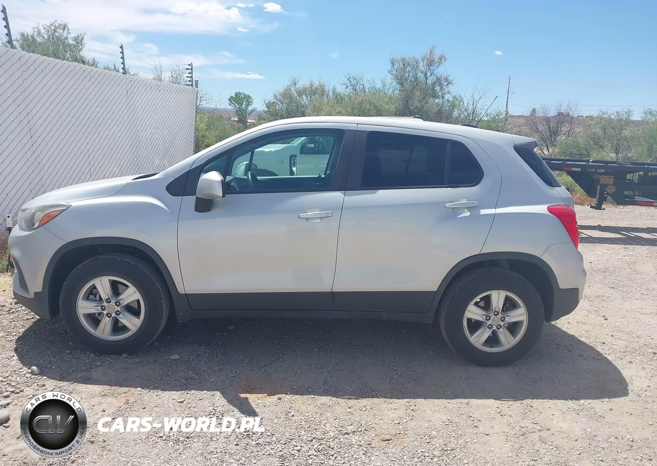 2017 Chevrolet Trax Ls VIN:3GNCJNSB2HL267510 - 15