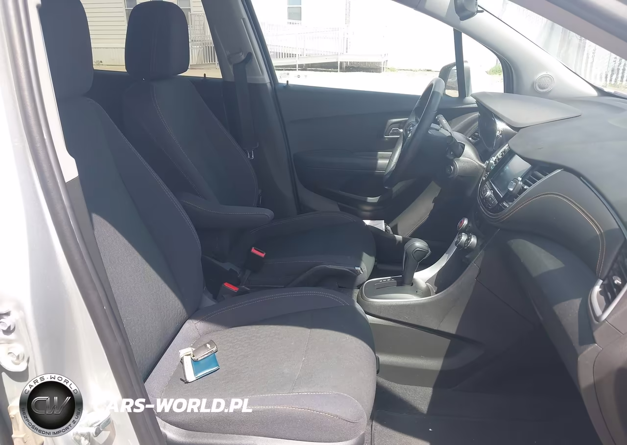 2017 Chevrolet Trax Ls VIN:3GNCJNSB2HL267510 - 5