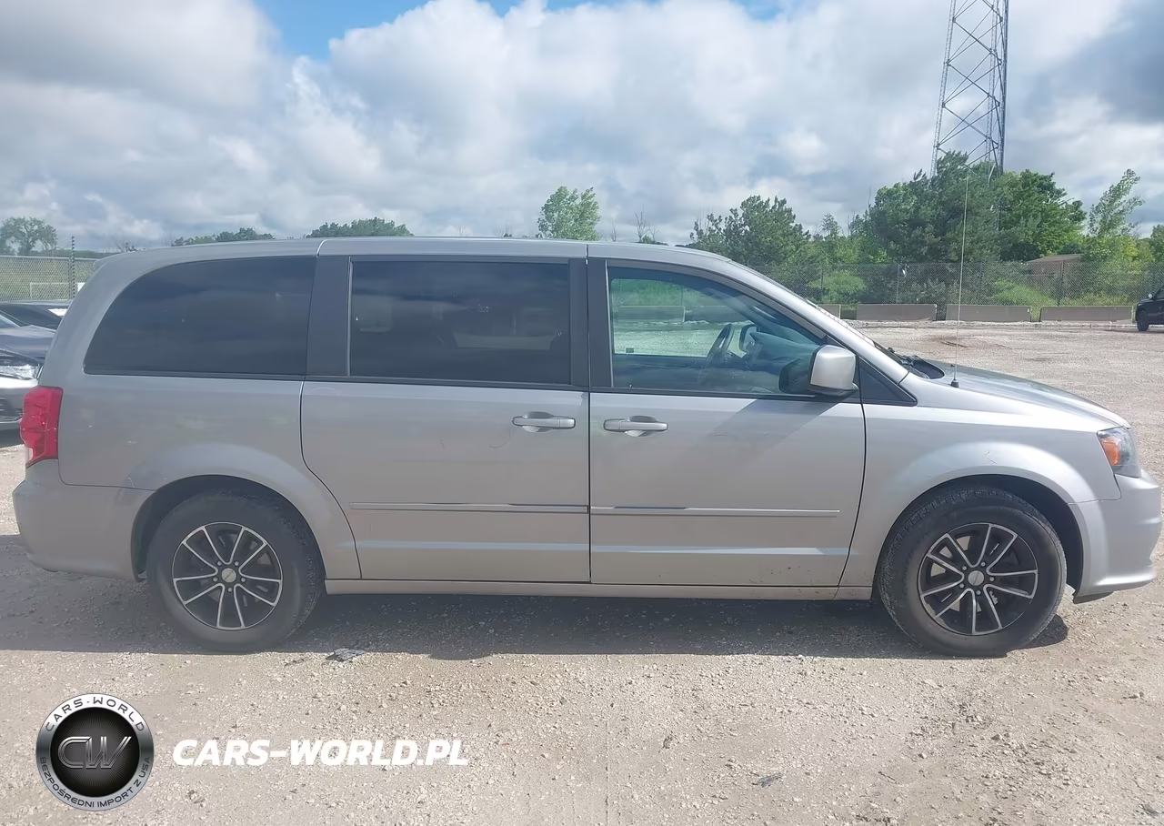 2017 Dodge Grand Caravan Se Plus VIN:2C4RDGBG6HR564235 - 12