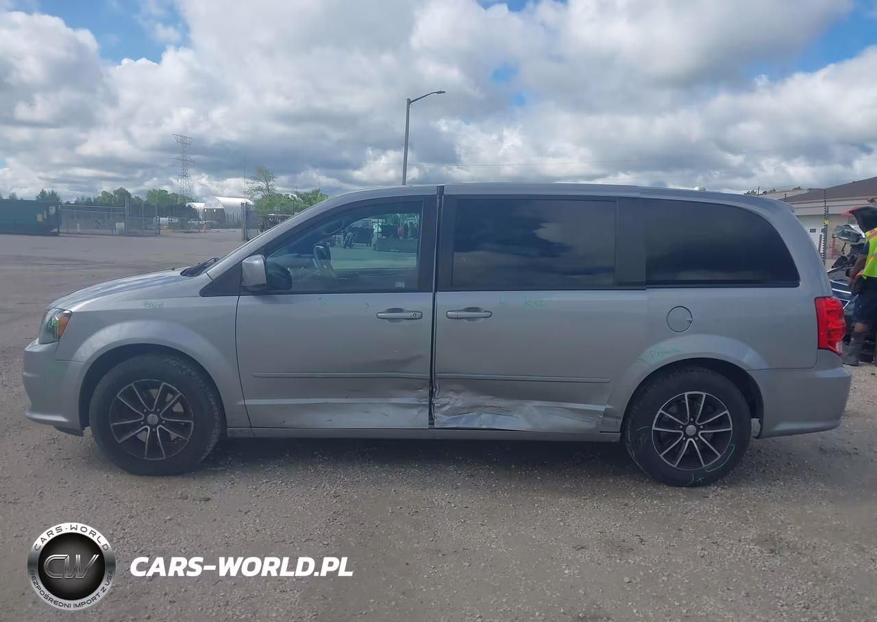 2017 Dodge Grand Caravan Se Plus VIN:2C4RDGBG6HR564235 - 13