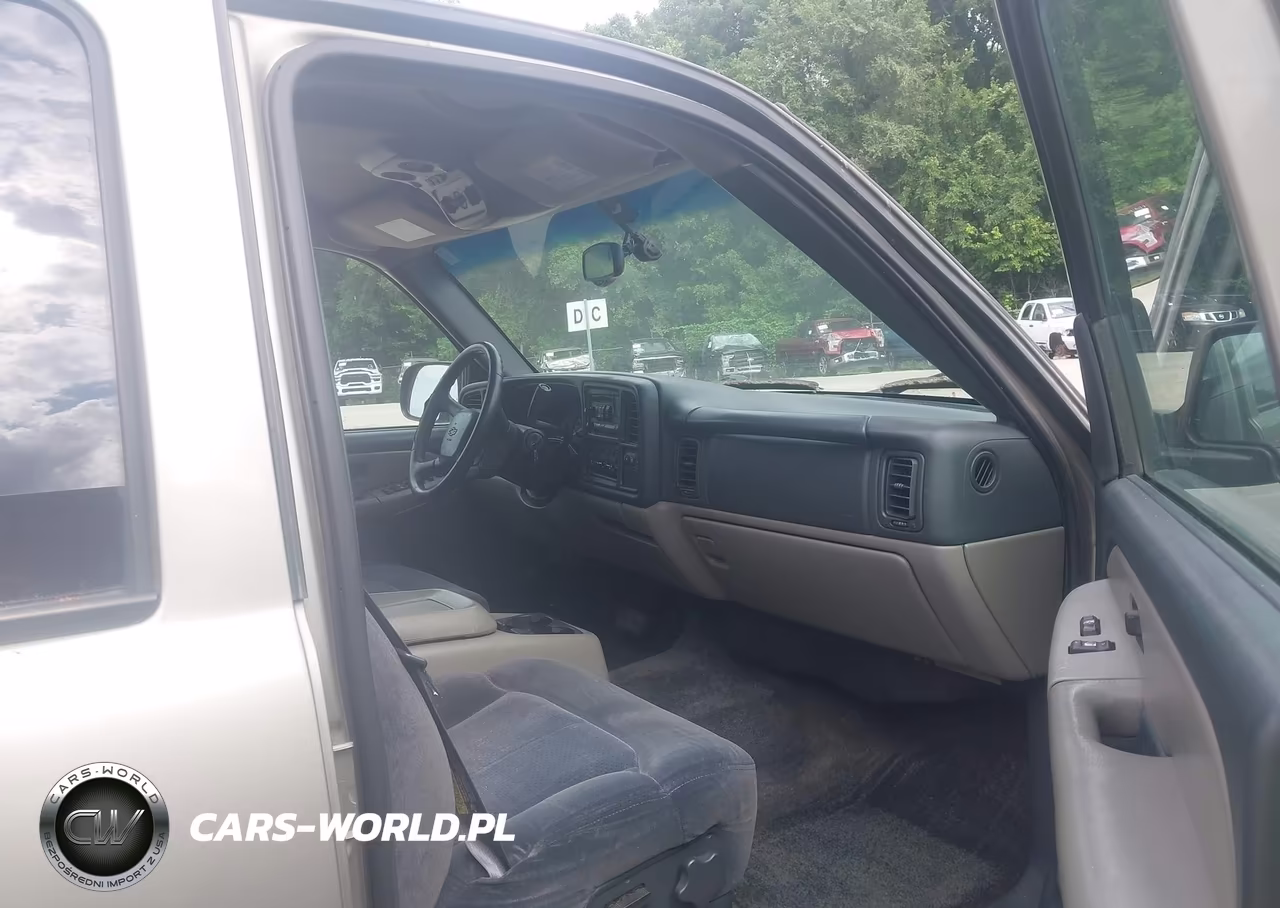 2001 Chevrolet Suburban 1500 Ls VIN:1GNFK16T11J301682 - 5
