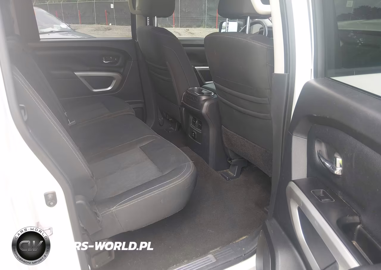 2018 Nissan Titan Sv VIN:1N6AA1E6XJN531924 - 8