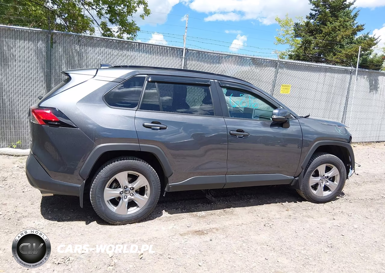 2023 Toyota Rav4 Xle VIN:2T3P1RFV8PC352561 - 14
