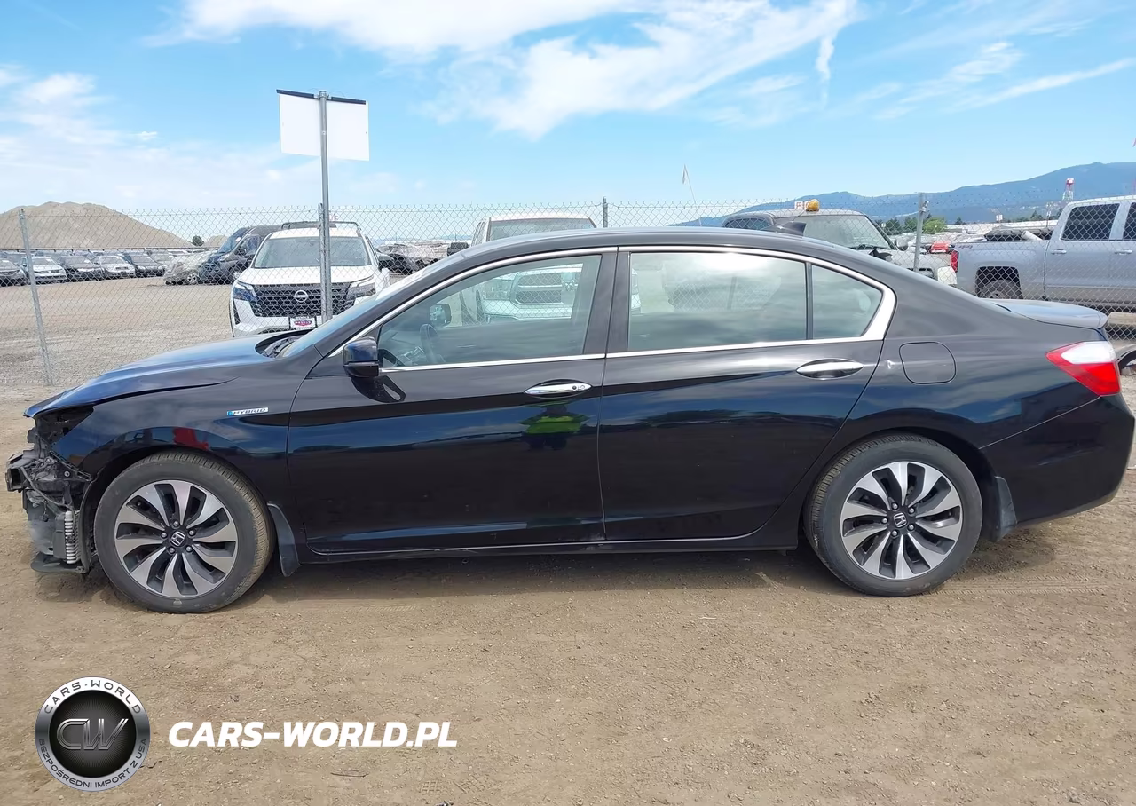 2015 Honda Accord Hybrid VIN:1HGCR6F36FA001956 - 15