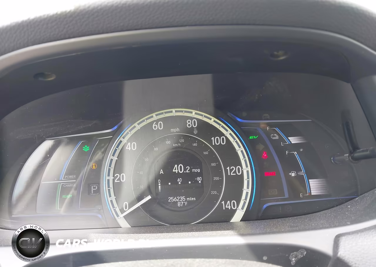 2015 Honda Accord Hybrid VIN:1HGCR6F36FA001956 - 7