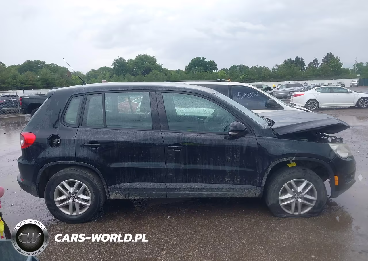 2011 Volkswagen Tiguan S VIN:WVGBV7AX6BW506605 - 14