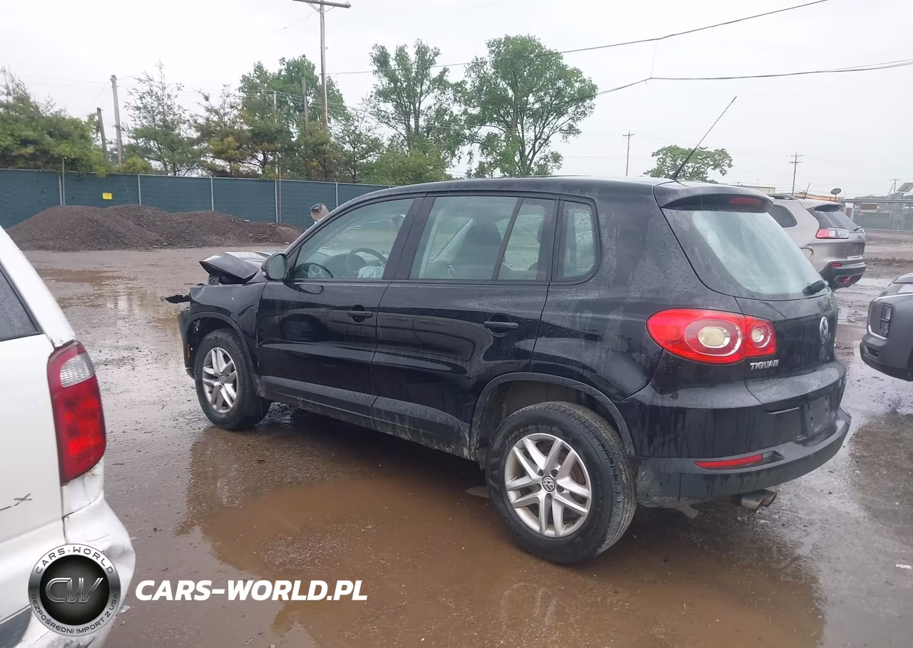 2011 Volkswagen Tiguan S VIN:WVGBV7AX6BW506605 - 3