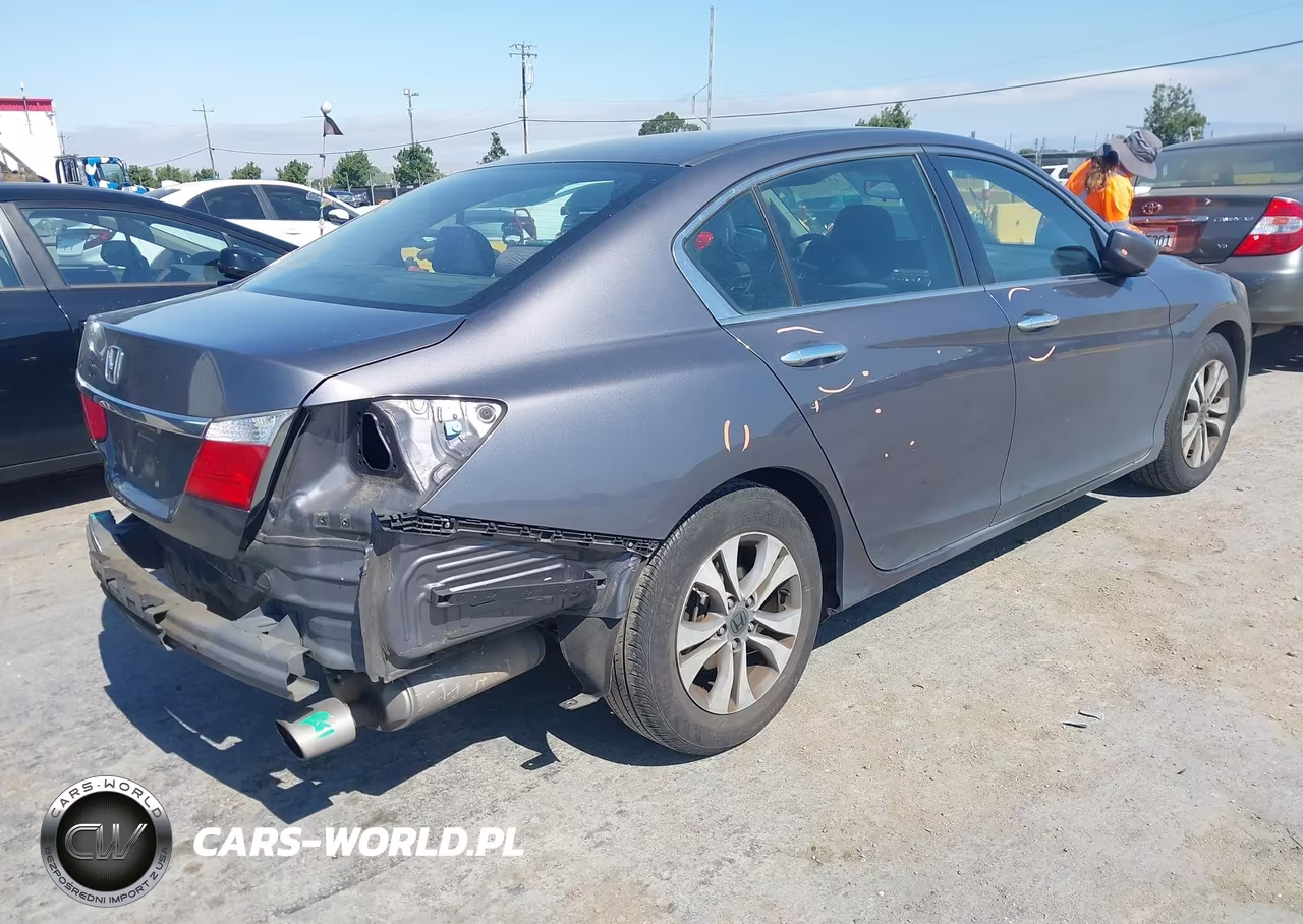 2015 Honda Accord Lx VIN:1HGCR2F31FA235933 - 4