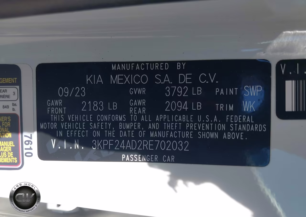 2024 Kia Forte Lxs VIN:3KPF24AD2RE702032 - 9