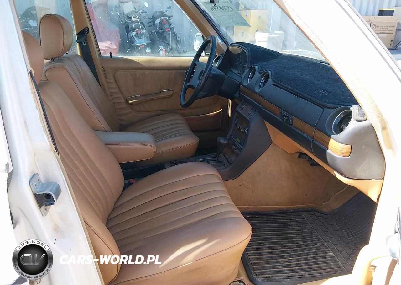 1984 Mercedes-Benz 300 Dt VIN:WDBAB33A4EA161858 - 5