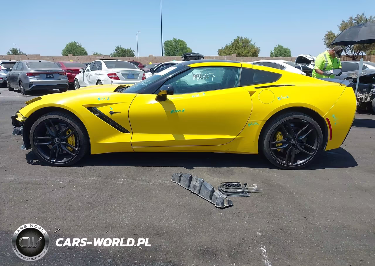 2015 Chevrolet Corvette Stingray Z51 VIN:1G1YM2D79F5108079 - 15