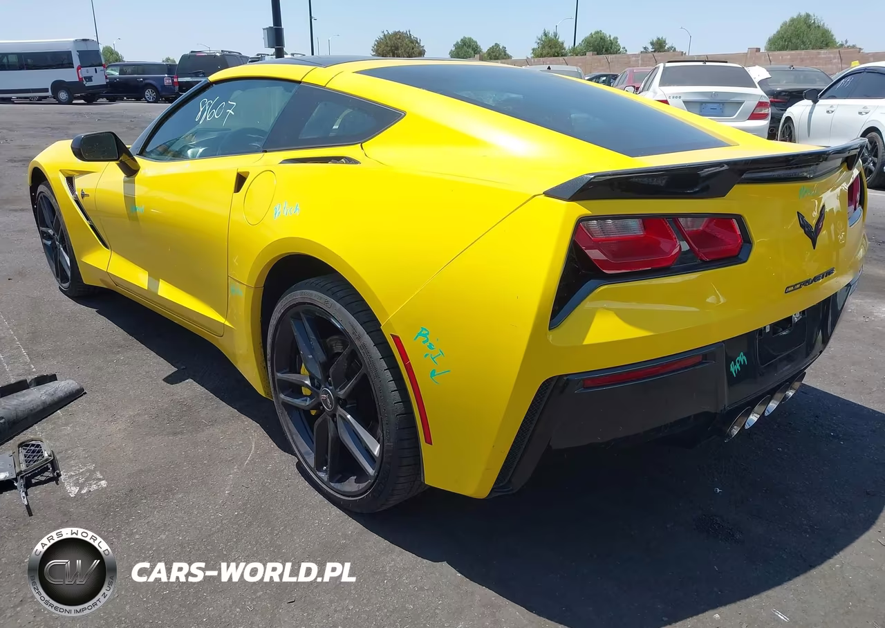 2015 Chevrolet Corvette Stingray Z51 VIN:1G1YM2D79F5108079 - 3