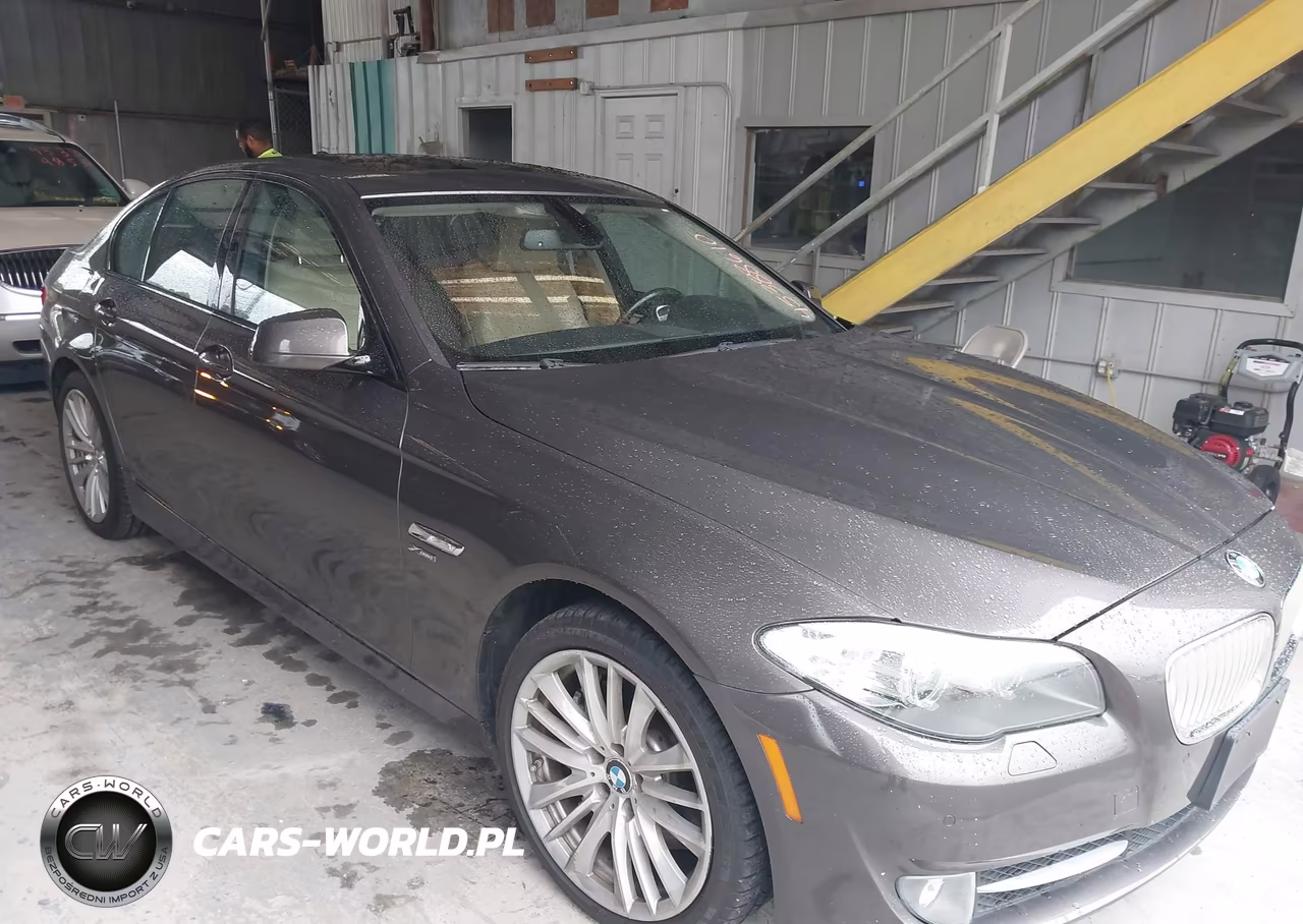 2011 BMW 550I xDrive