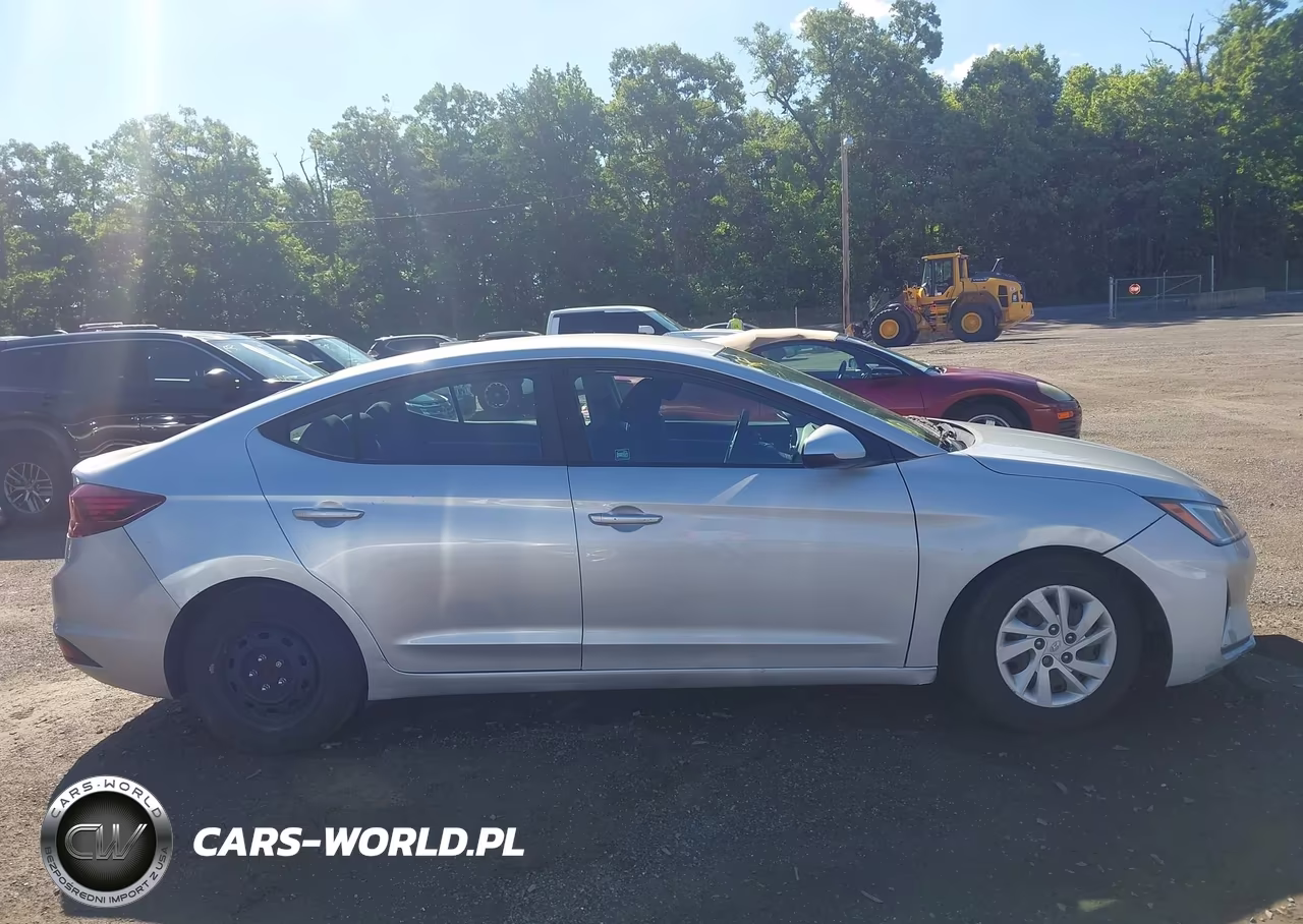 2019 Hyundai Elantra Se VIN:5NPD74LF1KH438066 - 13