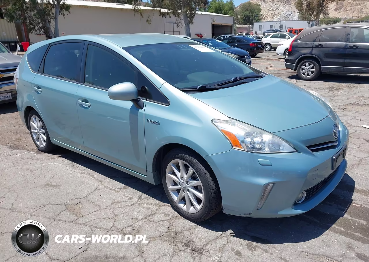 2014 Toyota Prius V Five – zdjęcie 1 z 16