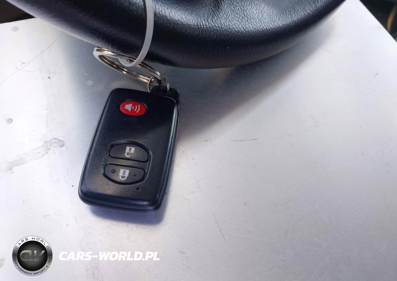 2014 Toyota Prius V Five VIN:JTDZN3EU1E3309892 - 11