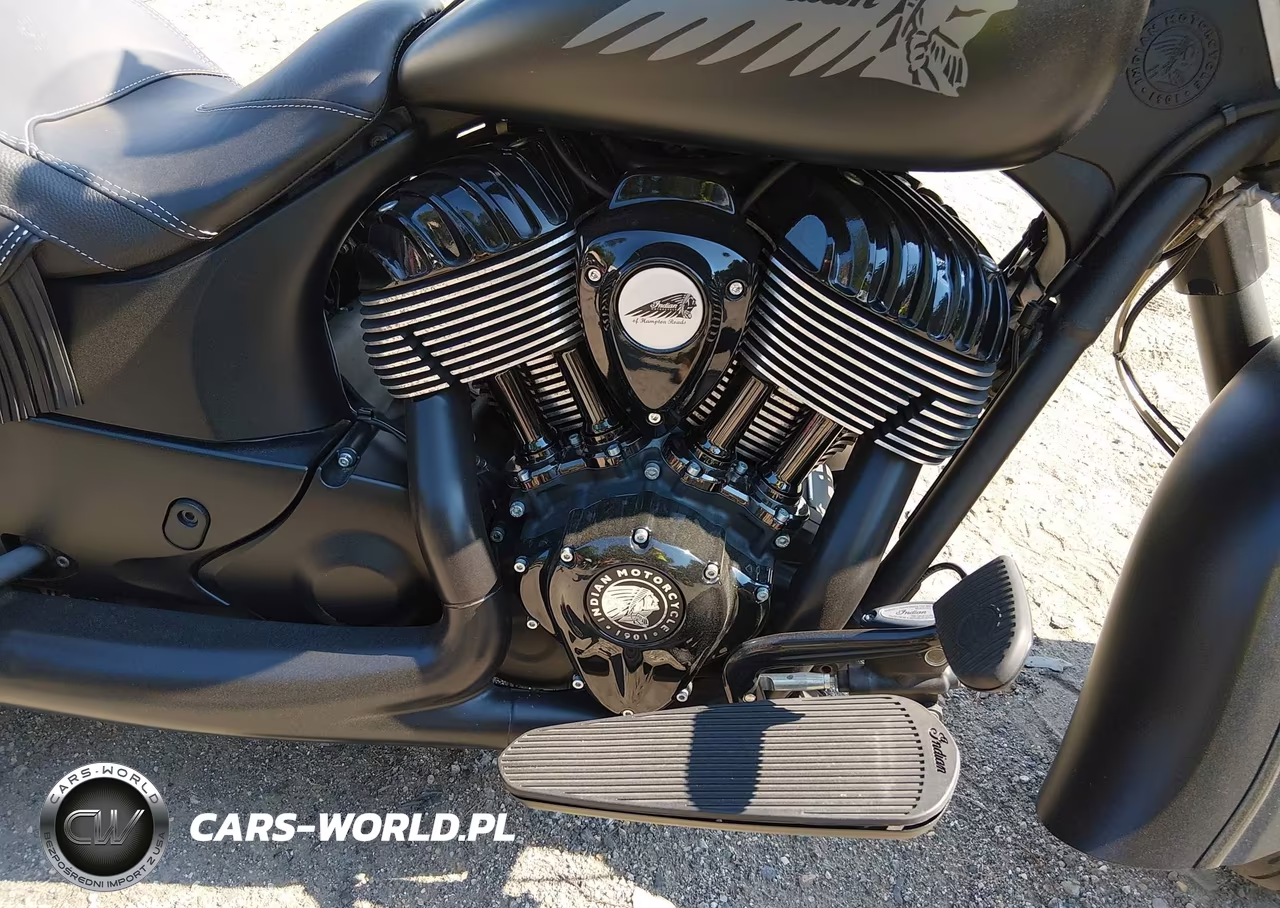 2019 Indian Motorcycle Co. Chief Dark Horse VIN:56KCCDAA9K3375464 - 8