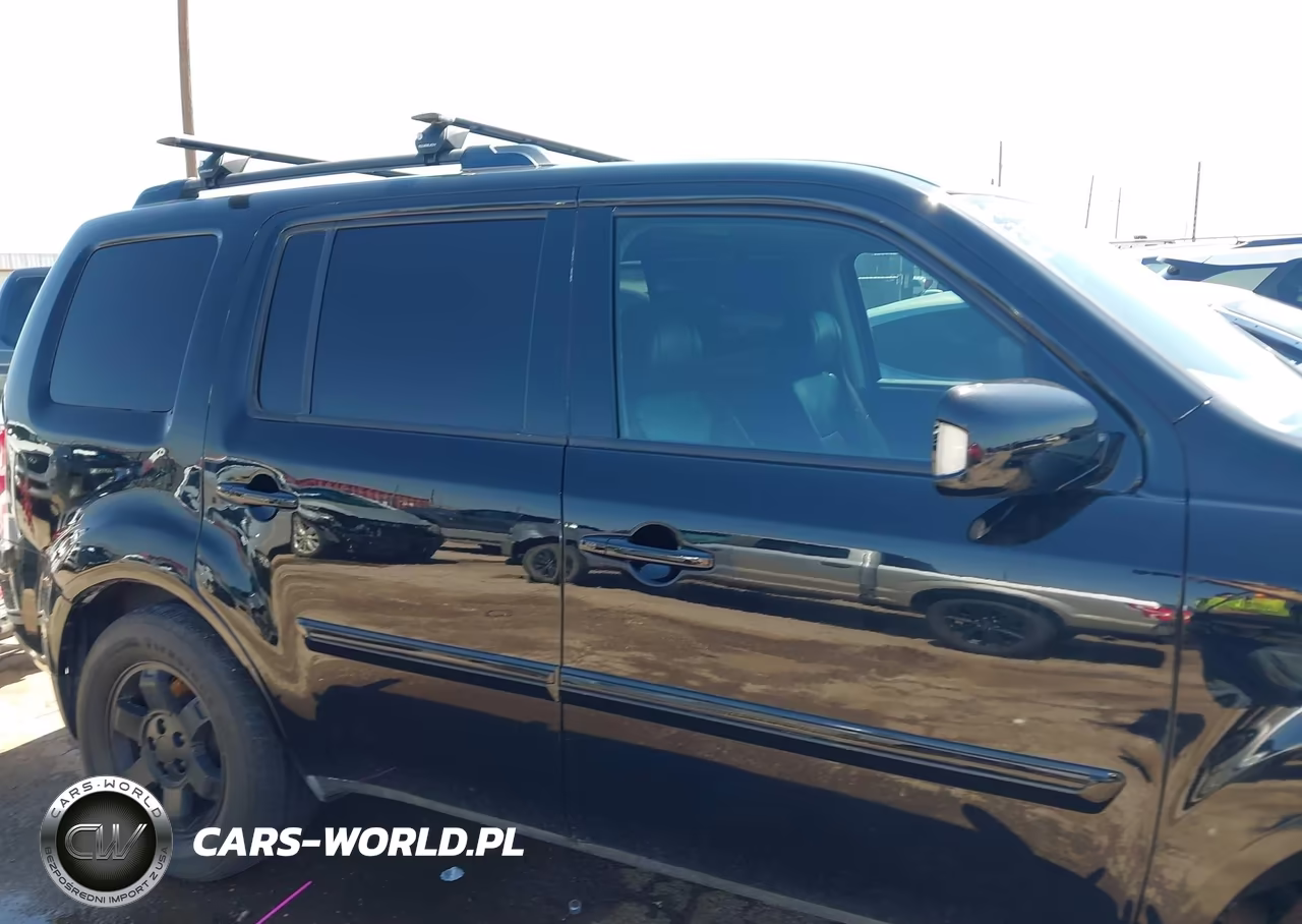 2011 Honda Pilot Touring VIN:5FNYF4H96BB088410 - 12