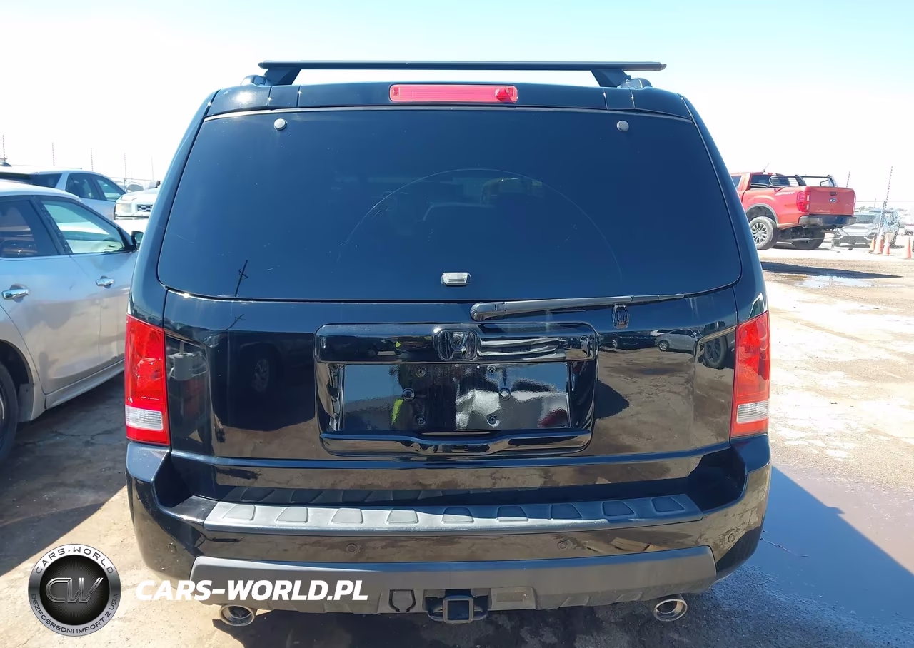 2011 Honda Pilot Touring VIN:5FNYF4H96BB088410 - 15
