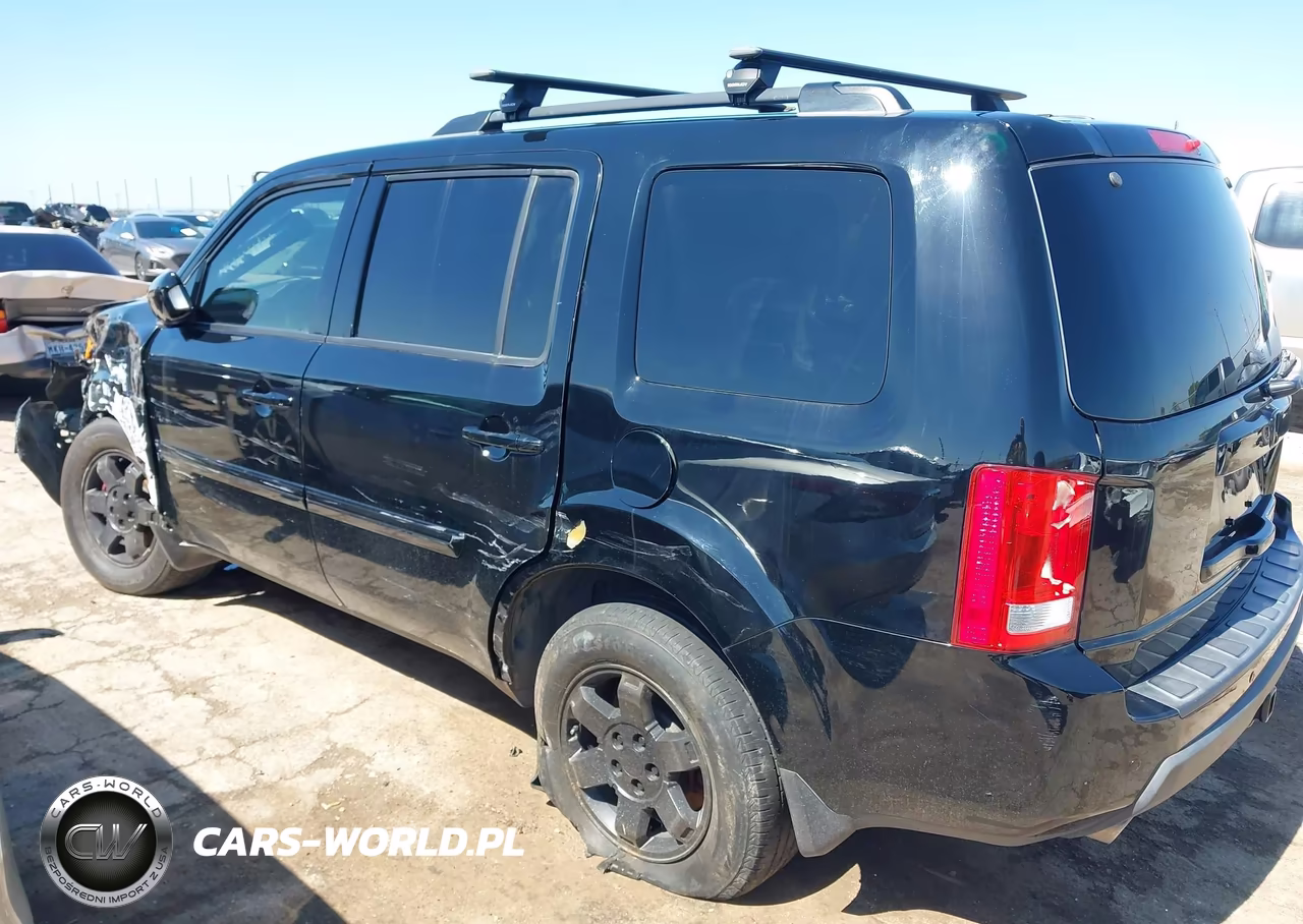 2011 Honda Pilot Touring VIN:5FNYF4H96BB088410 - 3