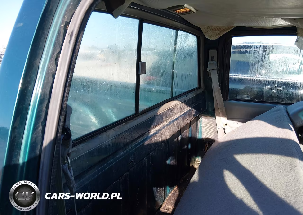 1998 Chevrolet K1500 Fleetside W-T VIN:1GCEK14W6WZ210871 - 8