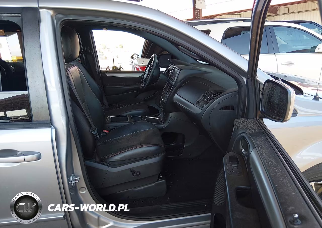 2016 Dodge Grand Caravan R-T VIN:2C4RDGEG8GR108750 - 5