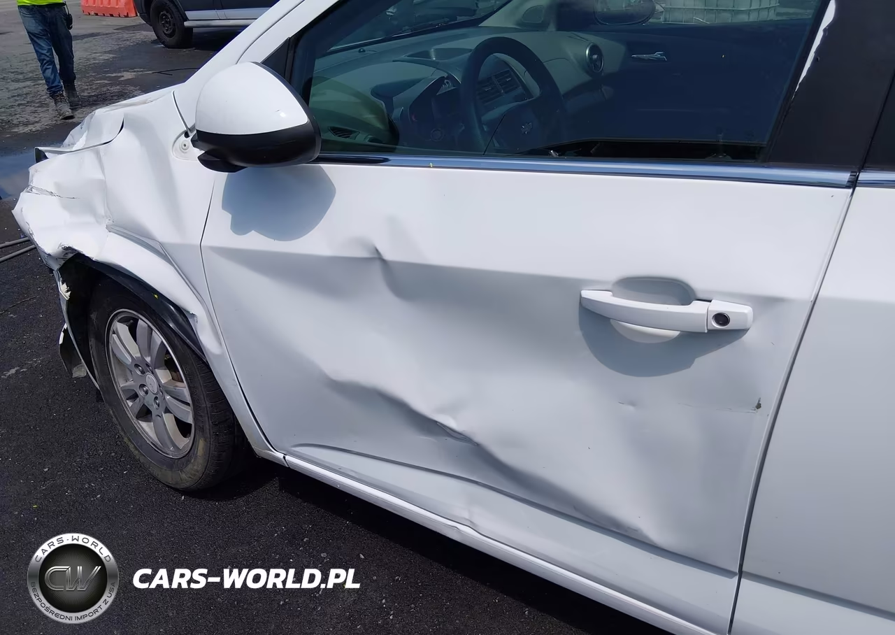2014 Chevrolet Sonic Lt Auto VIN:1G1JC5SH1E4219411 - 17