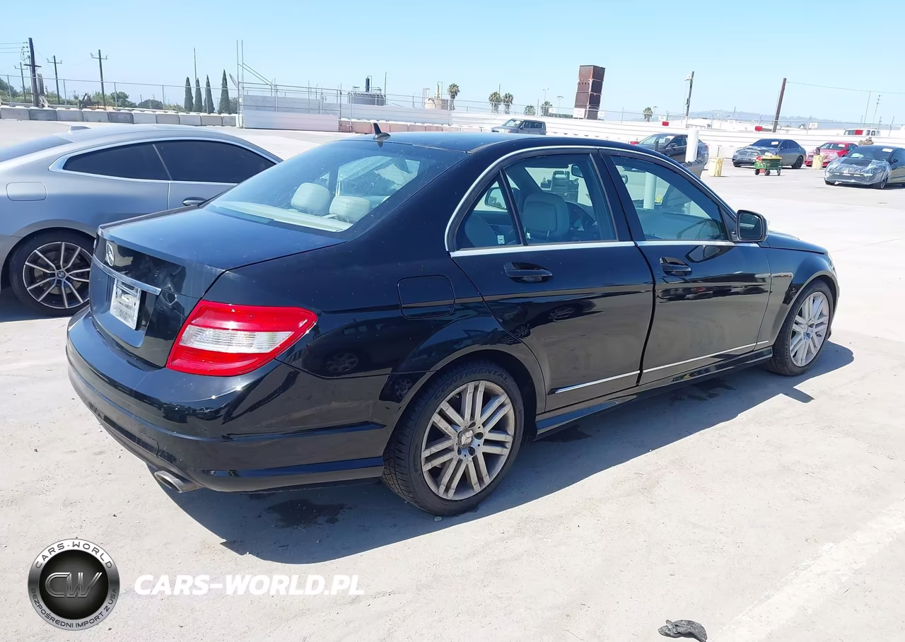 2009 Mercedes-Benz C 300 Sport VIN:WDDGF54XX9R068368 - 4