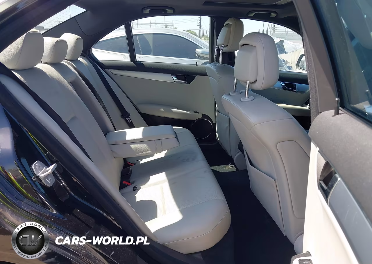 2009 Mercedes-Benz C 300 Sport VIN:WDDGF54XX9R068368 - 8