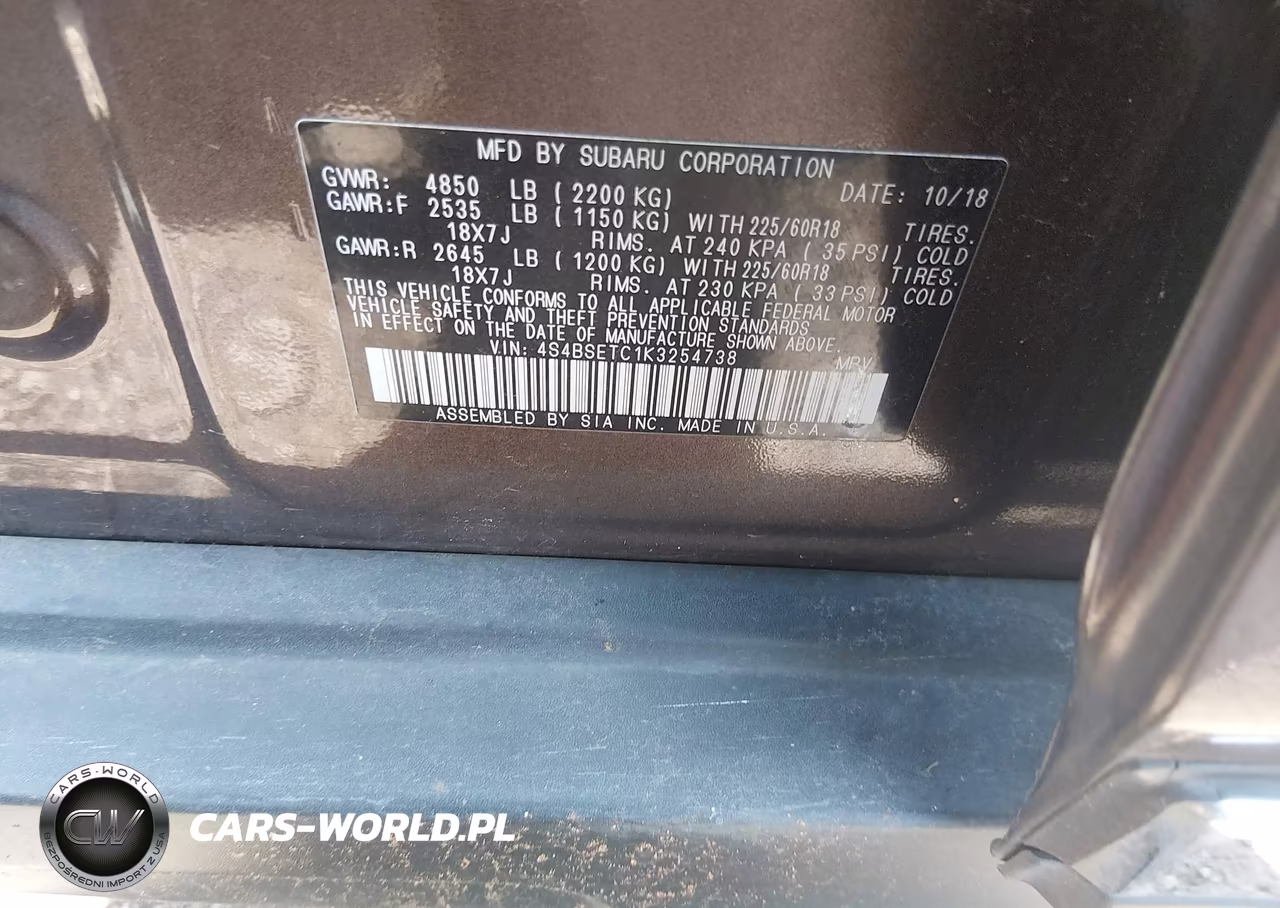 2019 Subaru Outback 3.6R Touring VIN:4S4BSETC1K3254738 - 9