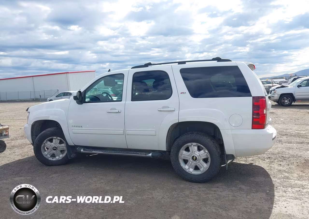 2013 Chevrolet Tahoe Lt VIN:1GNSKBE00DR136628 - 14