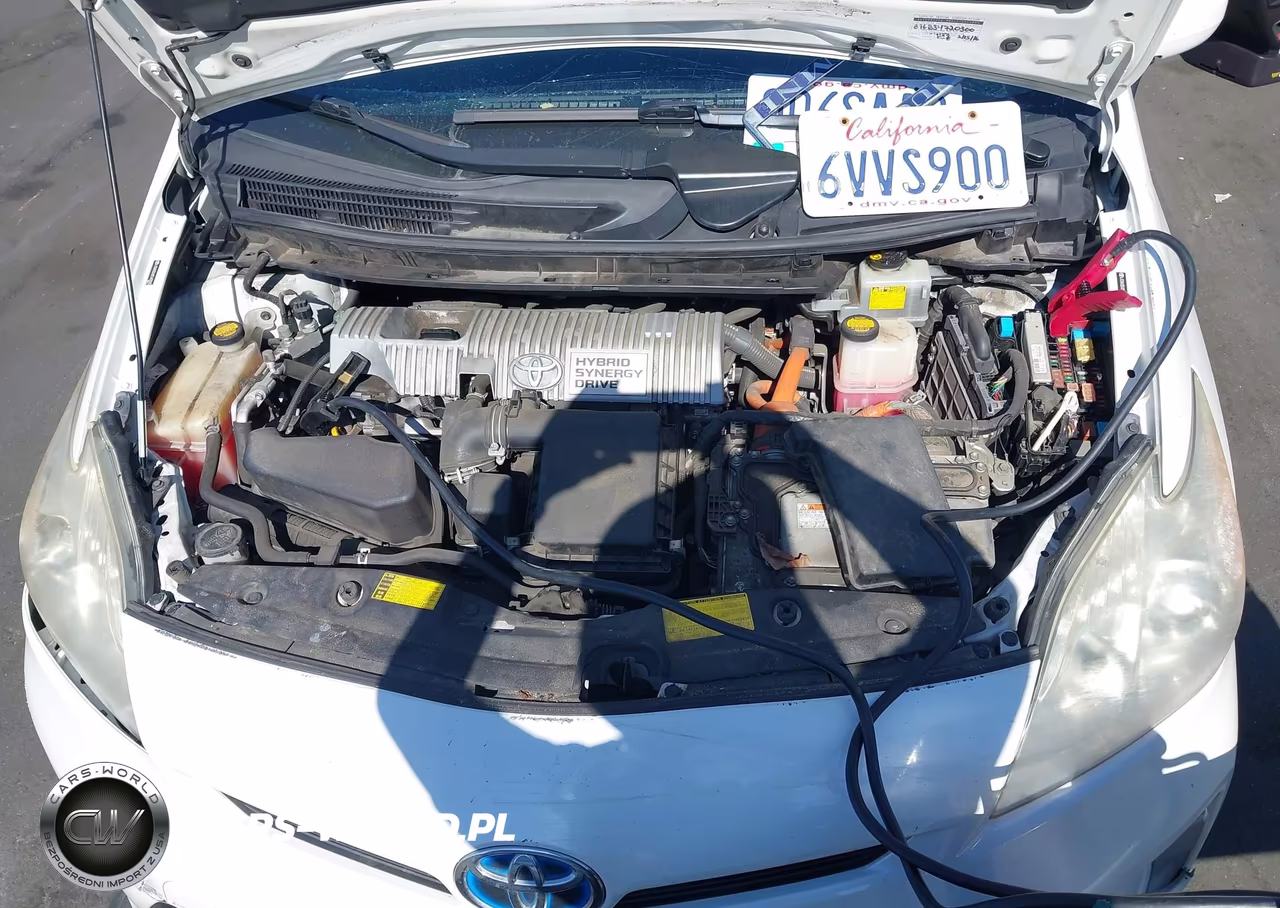2012 Toyota Prius Three VIN:JTDKN3DU8C5430505 - 10