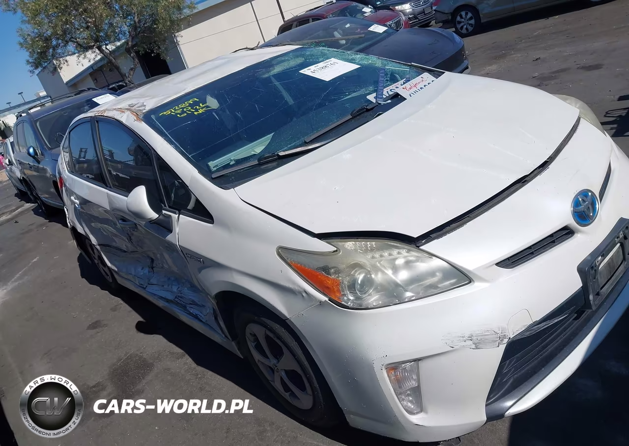 2012 Toyota Prius Three VIN:JTDKN3DU8C5430505 - 6