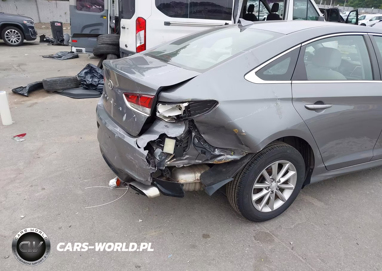 2019 Hyundai Sonata Se VIN:5NPE24AF4KH793111 - 6