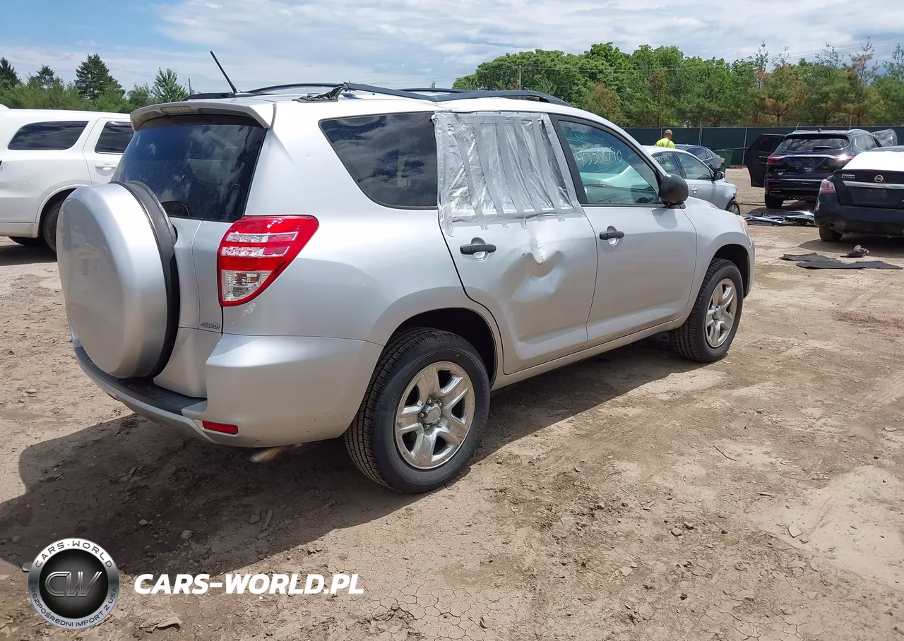 2011 Toyota Rav4 VIN:2T3BF4DV4BW095052 - 4