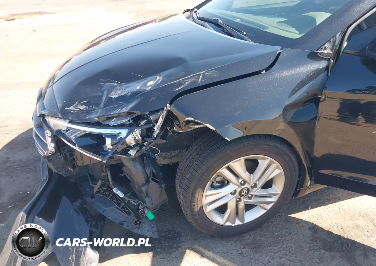 2019 Hyundai Elantra Value Edition VIN:5NPD84LF5KH416052 - 6