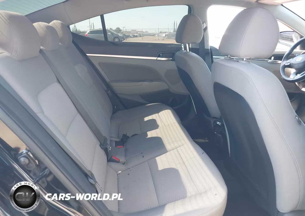 2019 Hyundai Elantra Value Edition VIN:5NPD84LF5KH416052 - 8