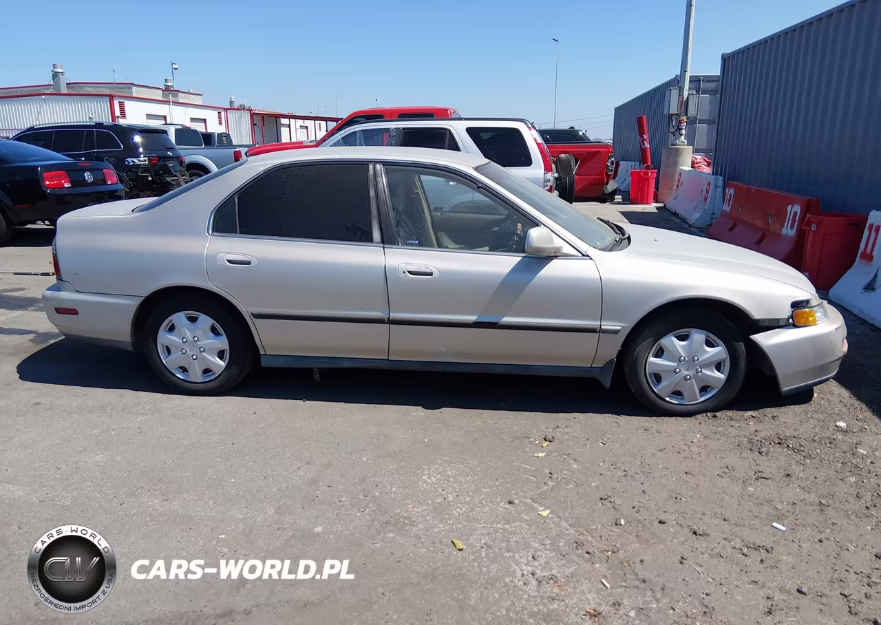 1996 Honda Accord Lx-Ex VIN:1HGCD5633TA214366 - 13