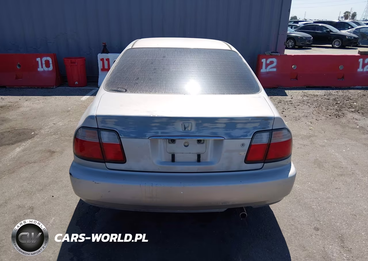 1996 Honda Accord Lx-Ex VIN:1HGCD5633TA214366 - 16