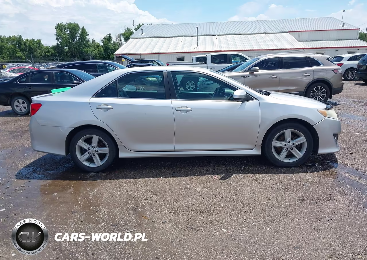 2013 Toyota Camry Se VIN:4T1BF1FK3DU238943 - 14