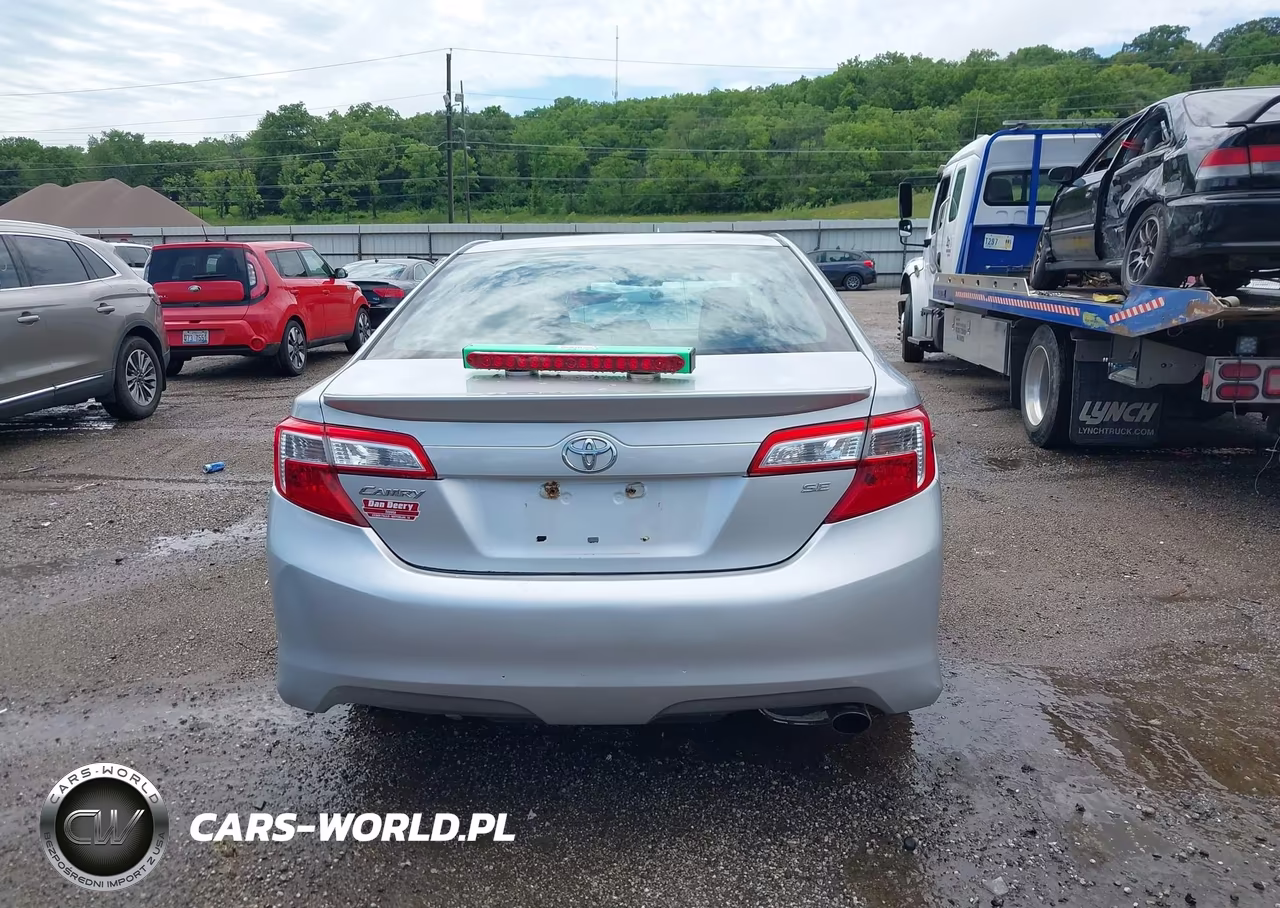2013 Toyota Camry Se VIN:4T1BF1FK3DU238943 - 17
